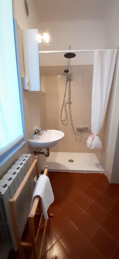 Iseo Portelle Holiday With Private Parking And Bike Storage Exterior foto